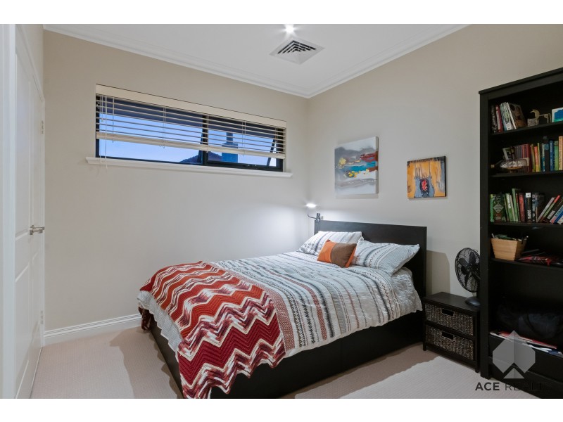 184 Coode Street, Como WA 6152