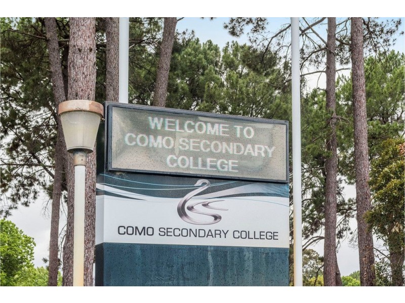 184 Coode Street, Como WA 6152