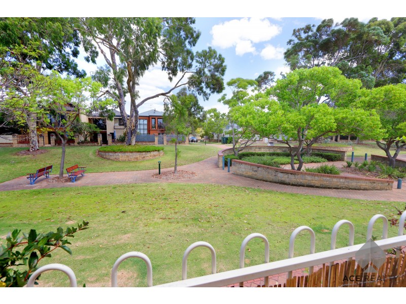 41 Sedgeland Way, Ascot WA 6104