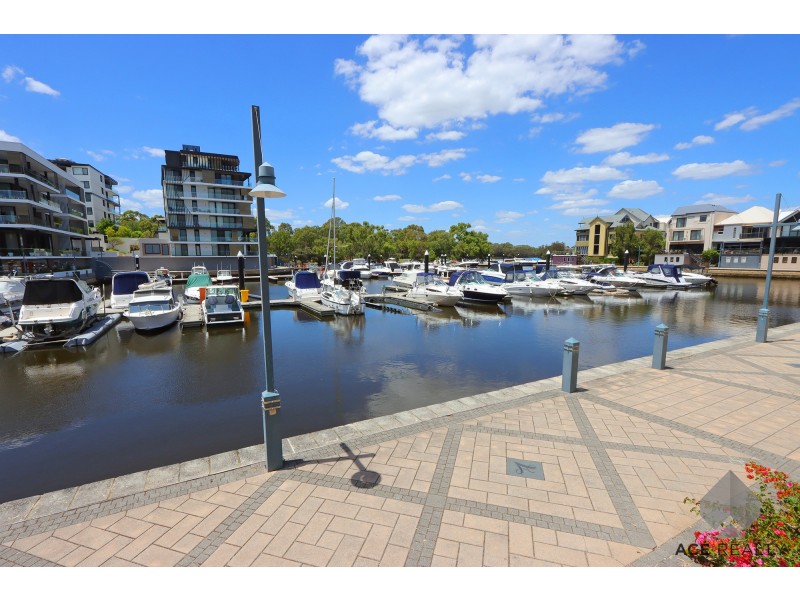 41 Sedgeland Way, Ascot WA 6104