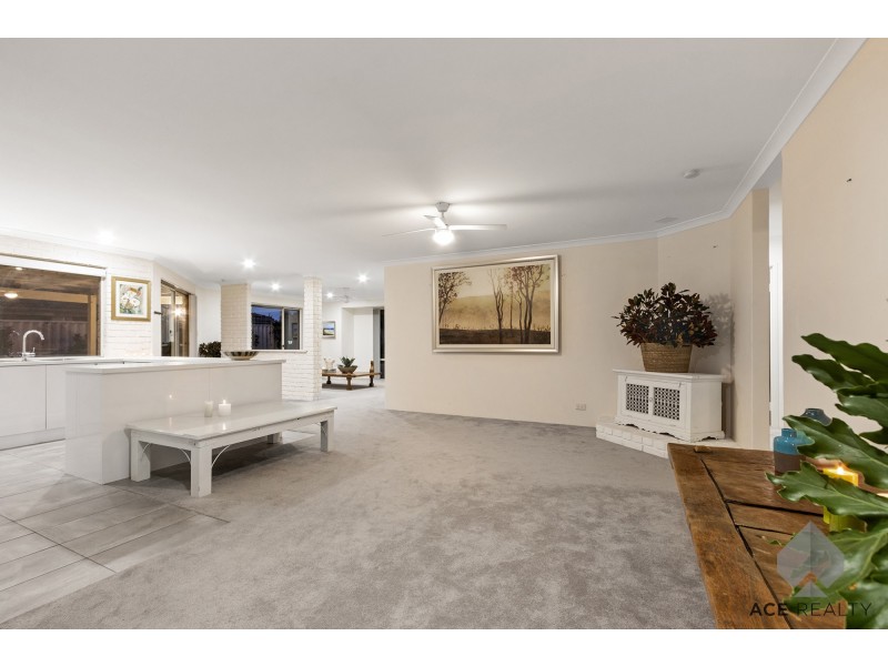 99 Aitken Drive, Winthrop WA 6150