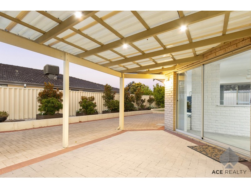 99 Aitken Drive, Winthrop WA 6150