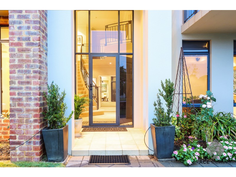 15 Fletcher Street, Applecross WA 6153