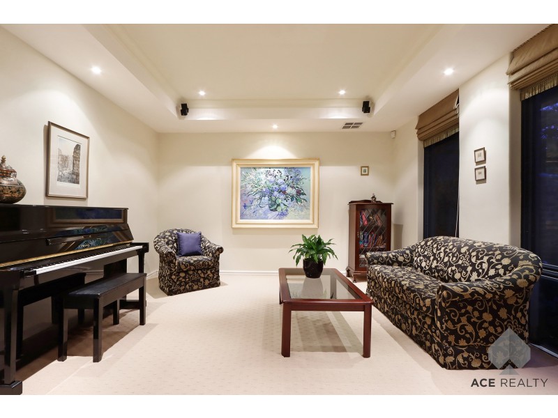 15 Fletcher Street, Applecross WA 6153