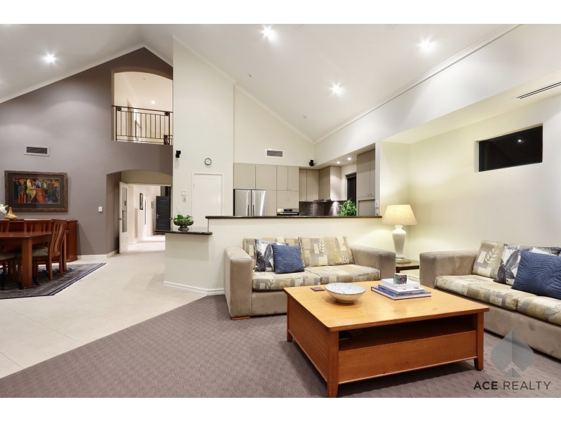 15 Fletcher Street, Applecross WA 6153