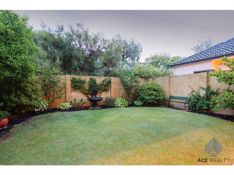 15 Fletcher Street, Applecross WA 6153