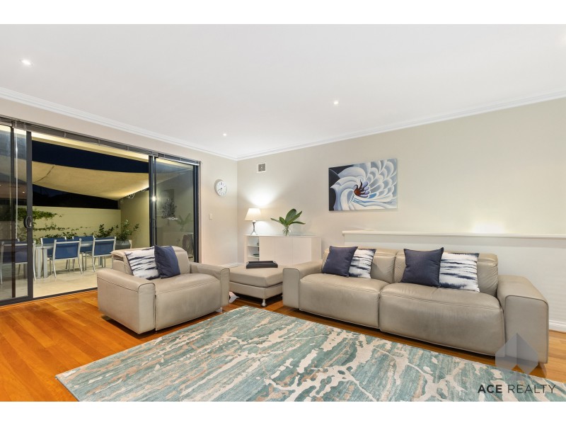 6 Swan Street, South Perth WA 6151