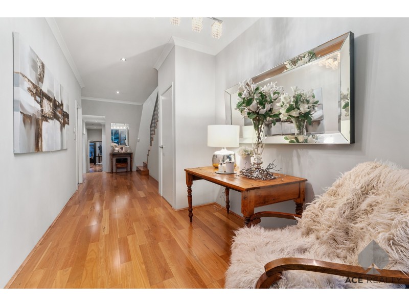 7B Emerald Avenue, Mount Pleasant WA 6153