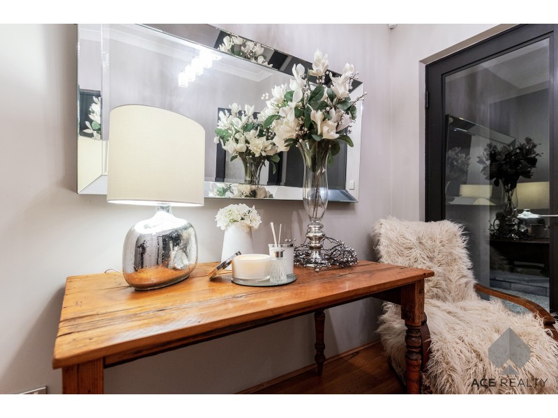 7B Emerald Avenue, Mount Pleasant WA 6153