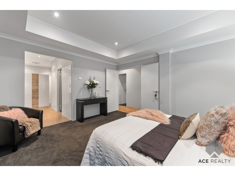 7B Emerald Avenue, Mount Pleasant WA 6153