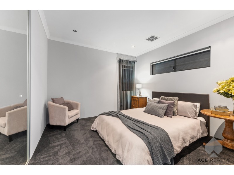 7B Emerald Avenue, Mount Pleasant WA 6153