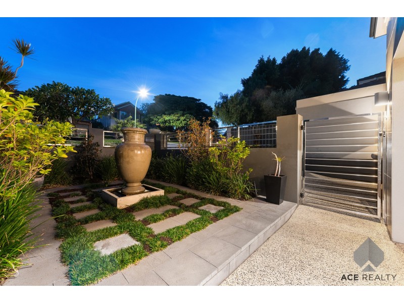 7B Emerald Avenue, Mount Pleasant WA 6153