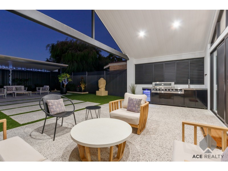 13B Raymond Street, Mount Pleasant WA 6153