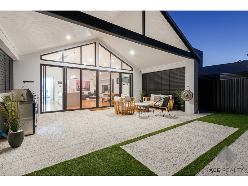 13B Raymond Street, Mount Pleasant WA 6153