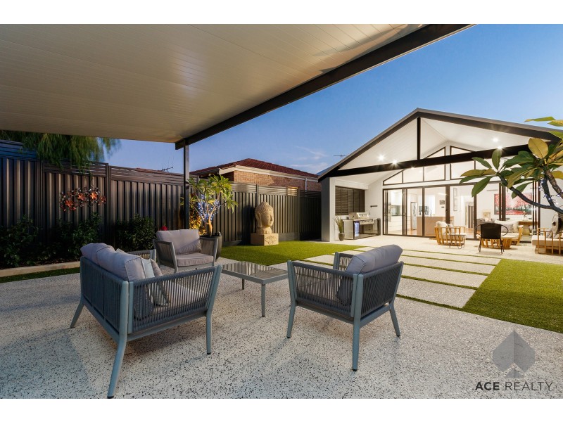 13B Raymond Street, Mount Pleasant WA 6153