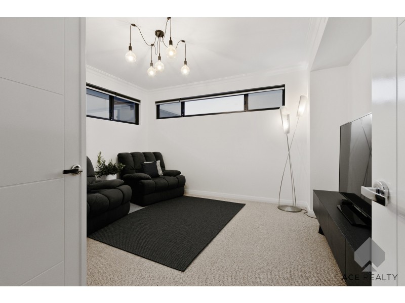 13B Raymond Street, Mount Pleasant WA 6153