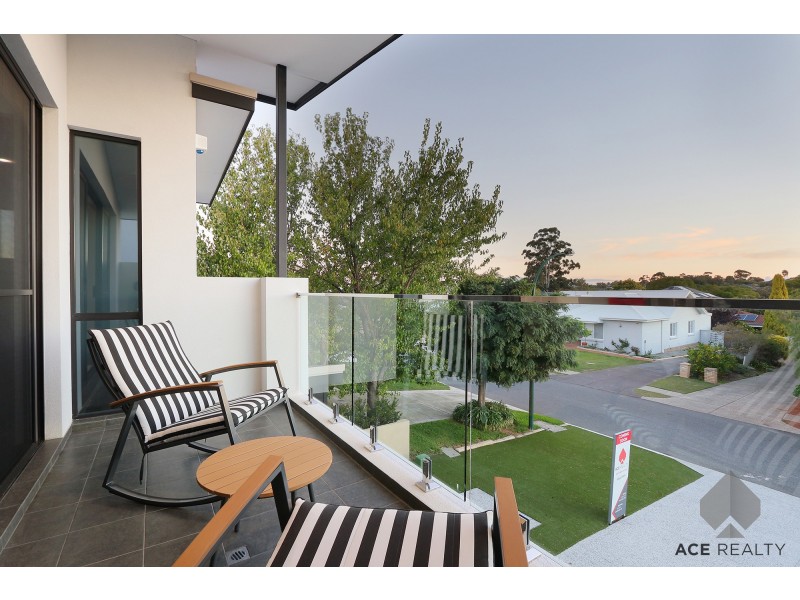 13B Raymond Street, Mount Pleasant WA 6153