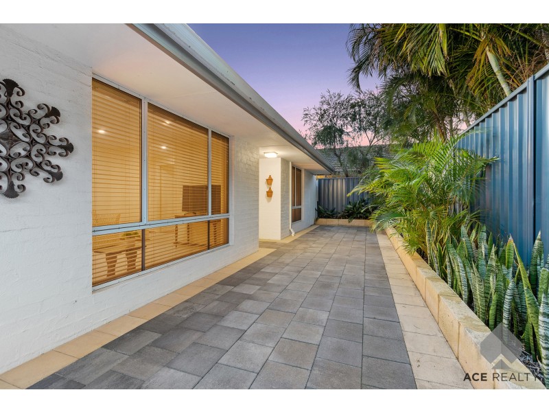 21A Glenelg Street, Applecross WA 6153