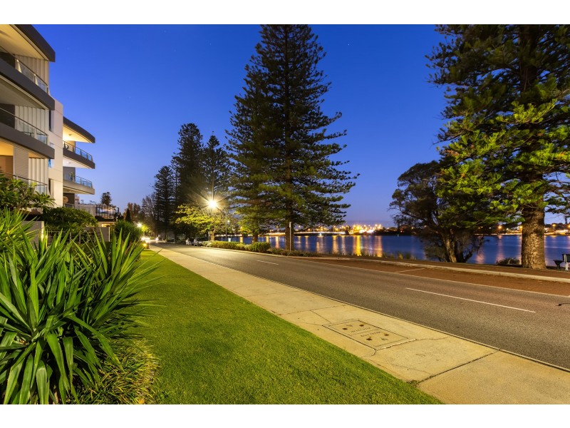 4/21 The Esplanade, Mount Pleasant WA 6153