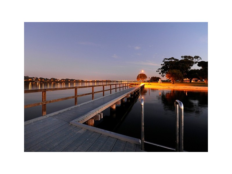 4/21 The Esplanade, Mount Pleasant WA 6153