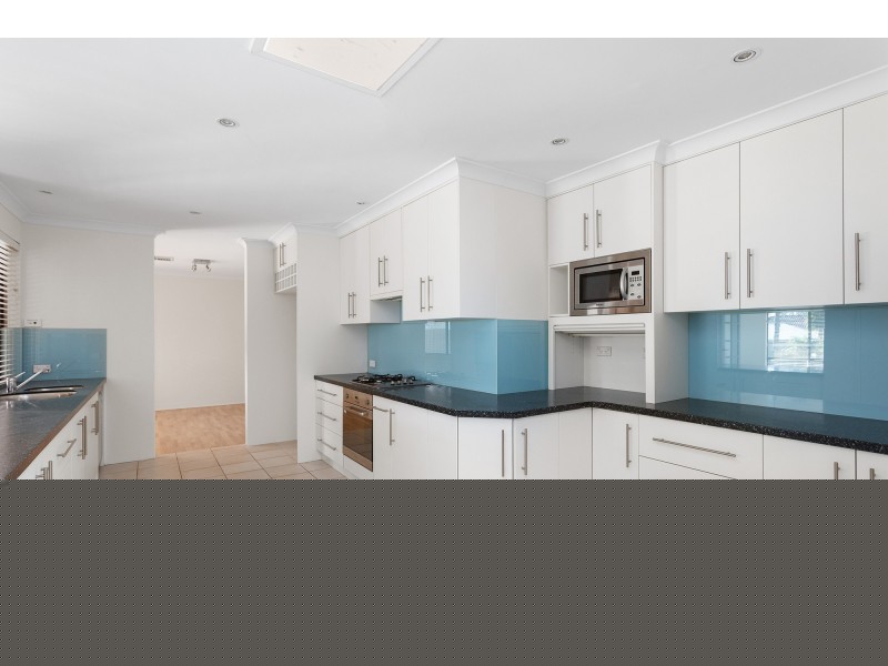 7 Whitton Court, Kingsley WA 6026