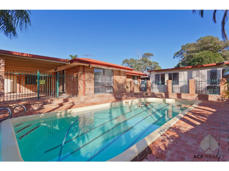 7 Whitton Court, Kingsley WA 6026