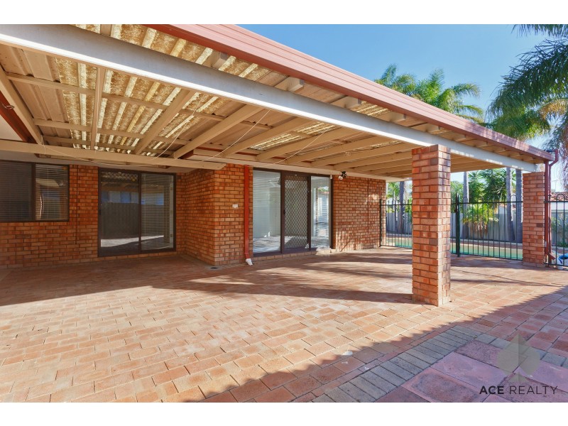 7 Whitton Court, Kingsley WA 6026