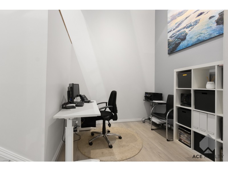 8A Swan Street, South Perth WA 6151