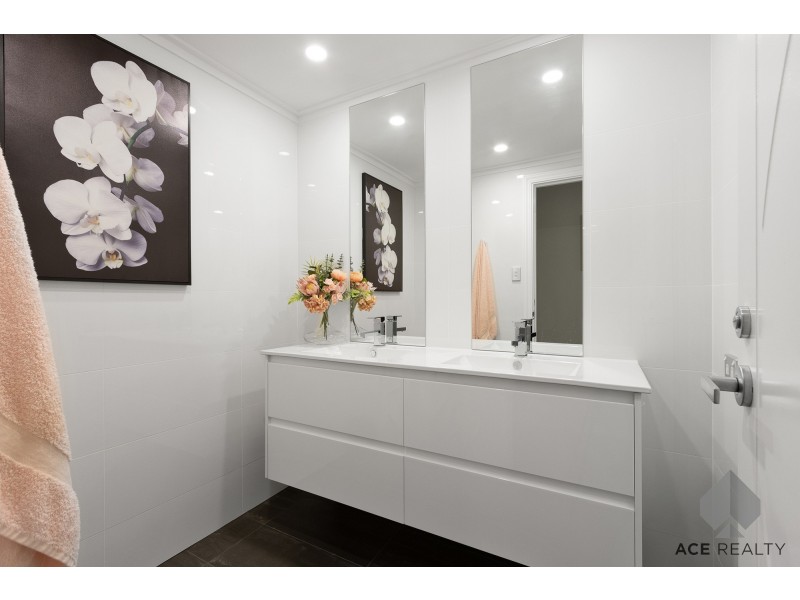 8A Swan Street, South Perth WA 6151