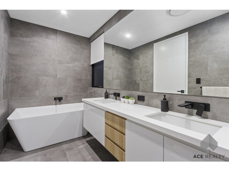 13A Raymond Street, Mount Pleasant WA 6153