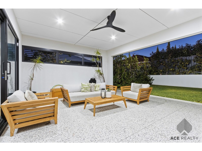 13A Raymond Street, Mount Pleasant WA 6153