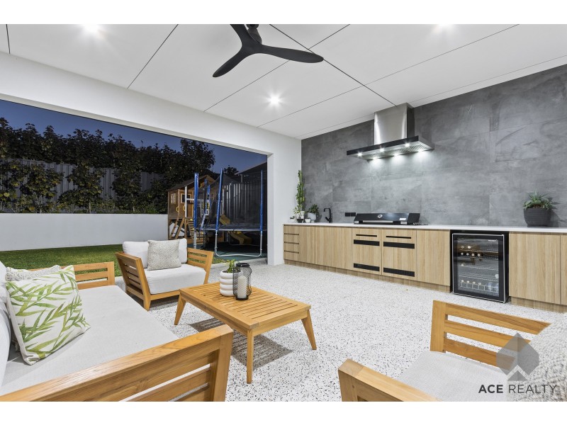 13A Raymond Street, Mount Pleasant WA 6153