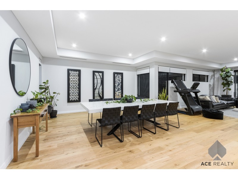 13A Raymond Street, Mount Pleasant WA 6153