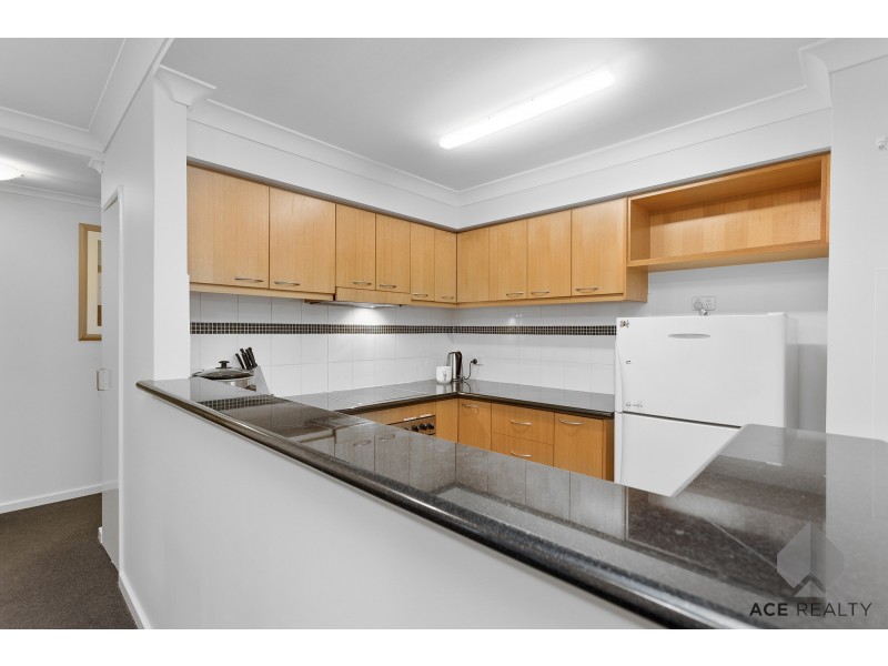 12/122 Mounts Bay Road, Perth WA 6000