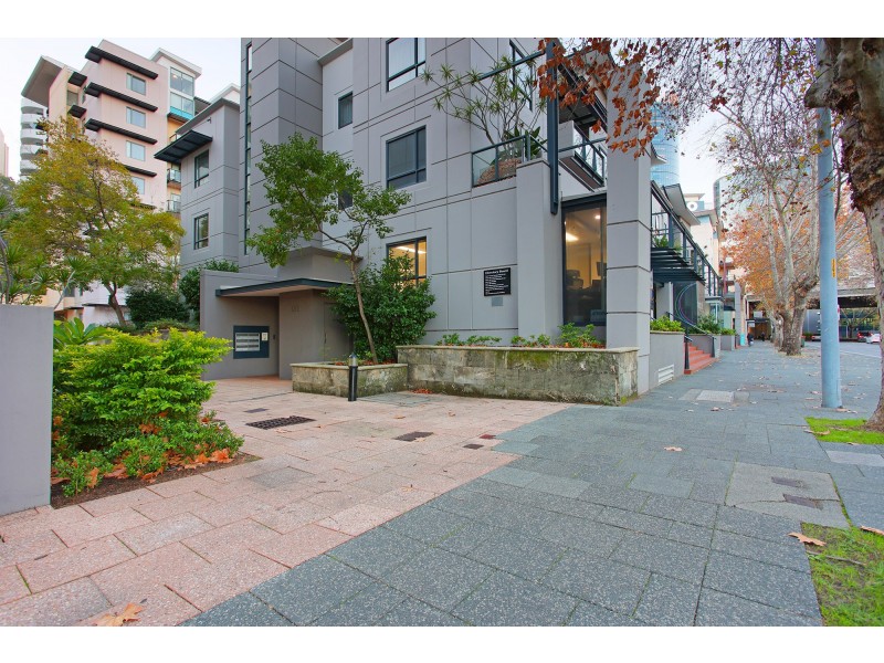 12/122 Mounts Bay Road, Perth WA 6000