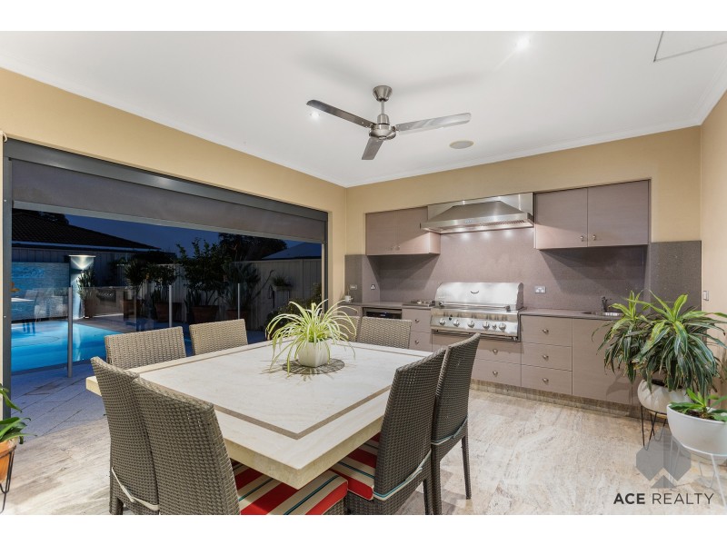 1A Hope Road, Ardross WA 6153