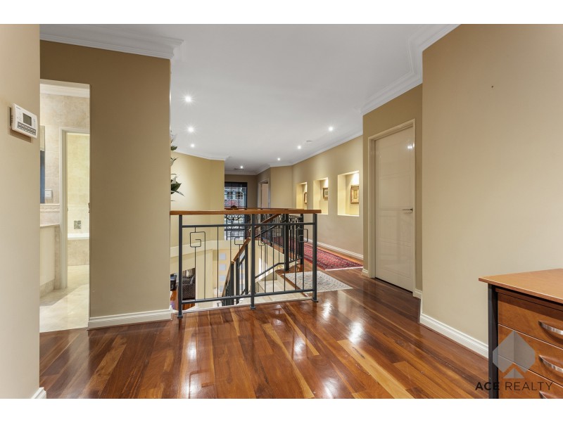 1A Hope Road, Ardross WA 6153