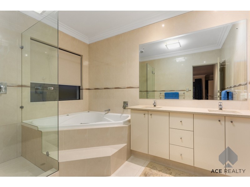 1A Hope Road, Ardross WA 6153