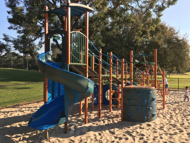 1A Hope Road, Ardross WA 6153