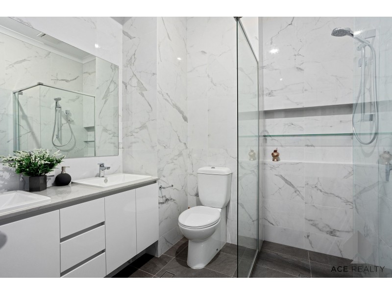 3/8 Matheson Road, Applecross WA 6153
