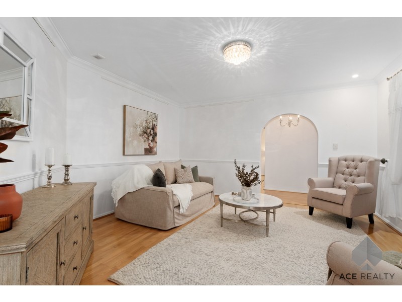 1/8 Matheson Road, Applecross WA 6153