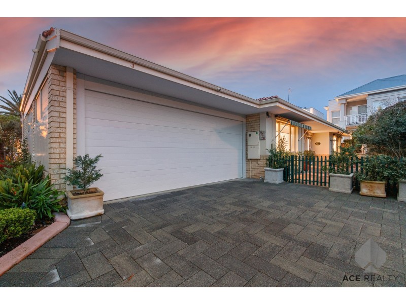 1/8 Matheson Road, Applecross WA 6153