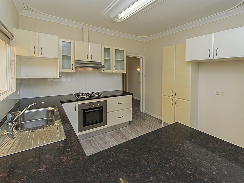 108 Bateman Road, Mount Pleasant WA 6153