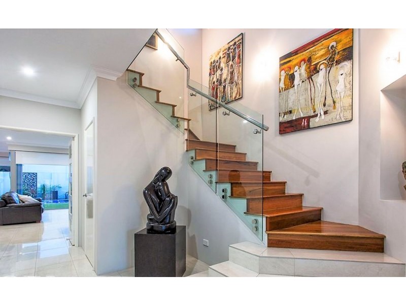 32 Parkside Avenue, Mount Pleasant WA 6153