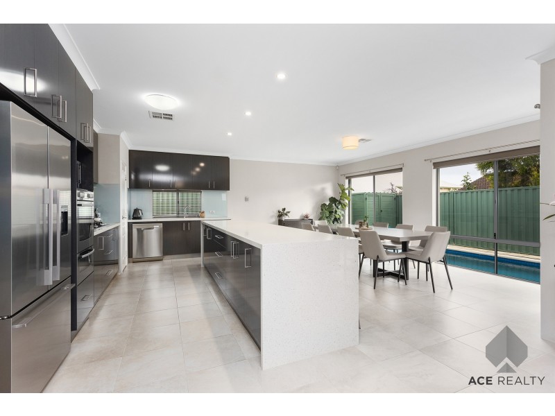 18 Brian Avenue, Mount Pleasant WA 6153