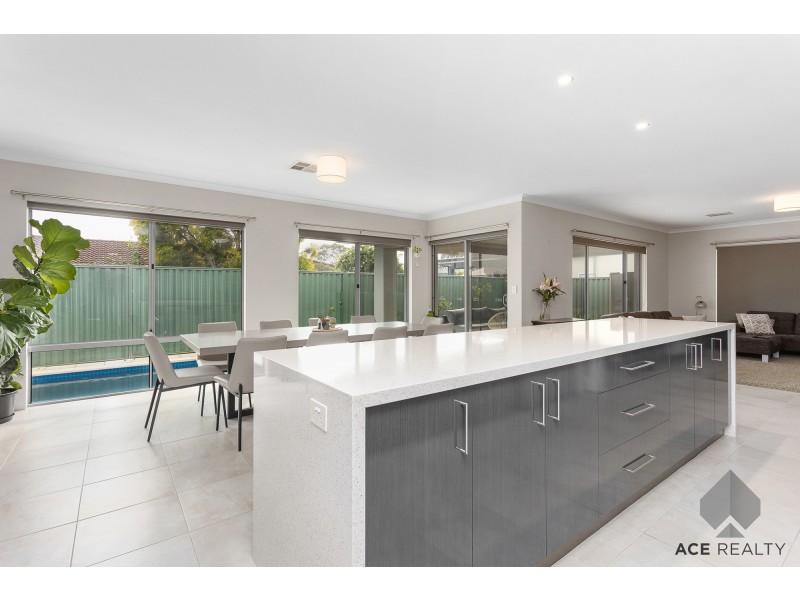 18 Brian Avenue, Mount Pleasant WA 6153