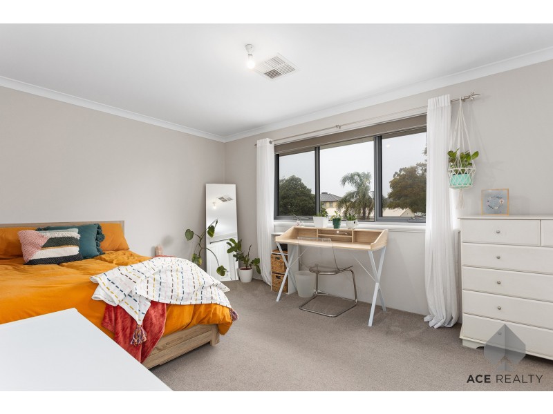 18 Brian Avenue, Mount Pleasant WA 6153