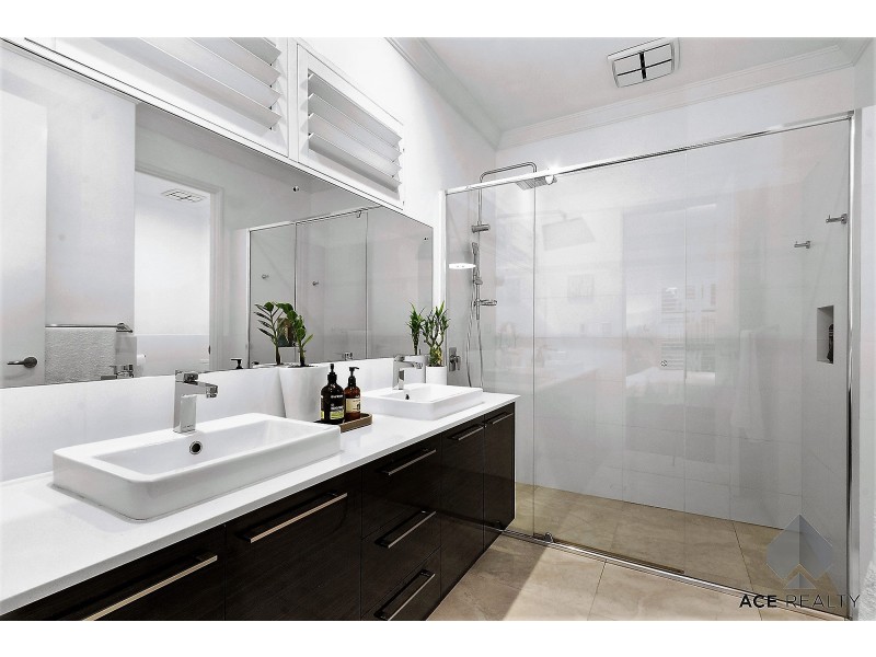 2B Tweeddale Road, Applecross WA 6153