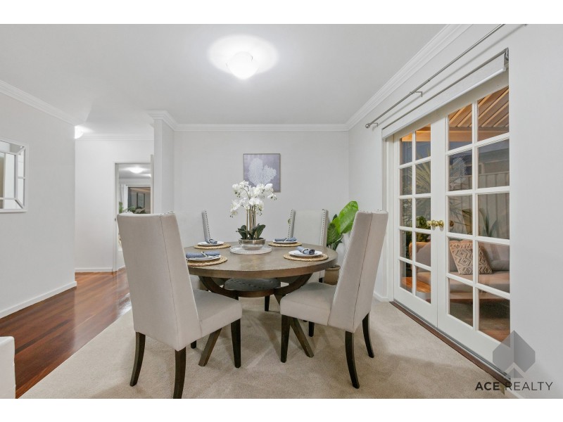 40 Kooralbyn Valley Crescent, Jandakot WA 6164