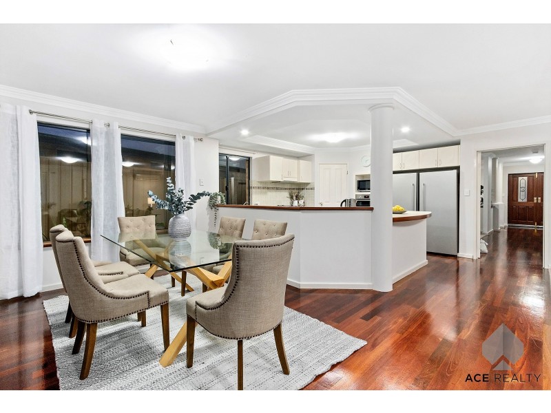 40 Kooralbyn Valley Crescent, Jandakot WA 6164
